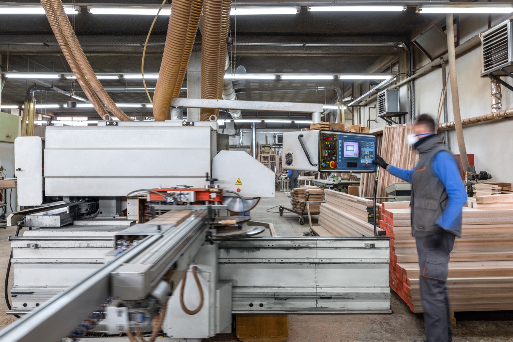 Φωτογράφιση εργοστασίου κουφωμάτων και διαδικασίας παραγωγής | Viekko