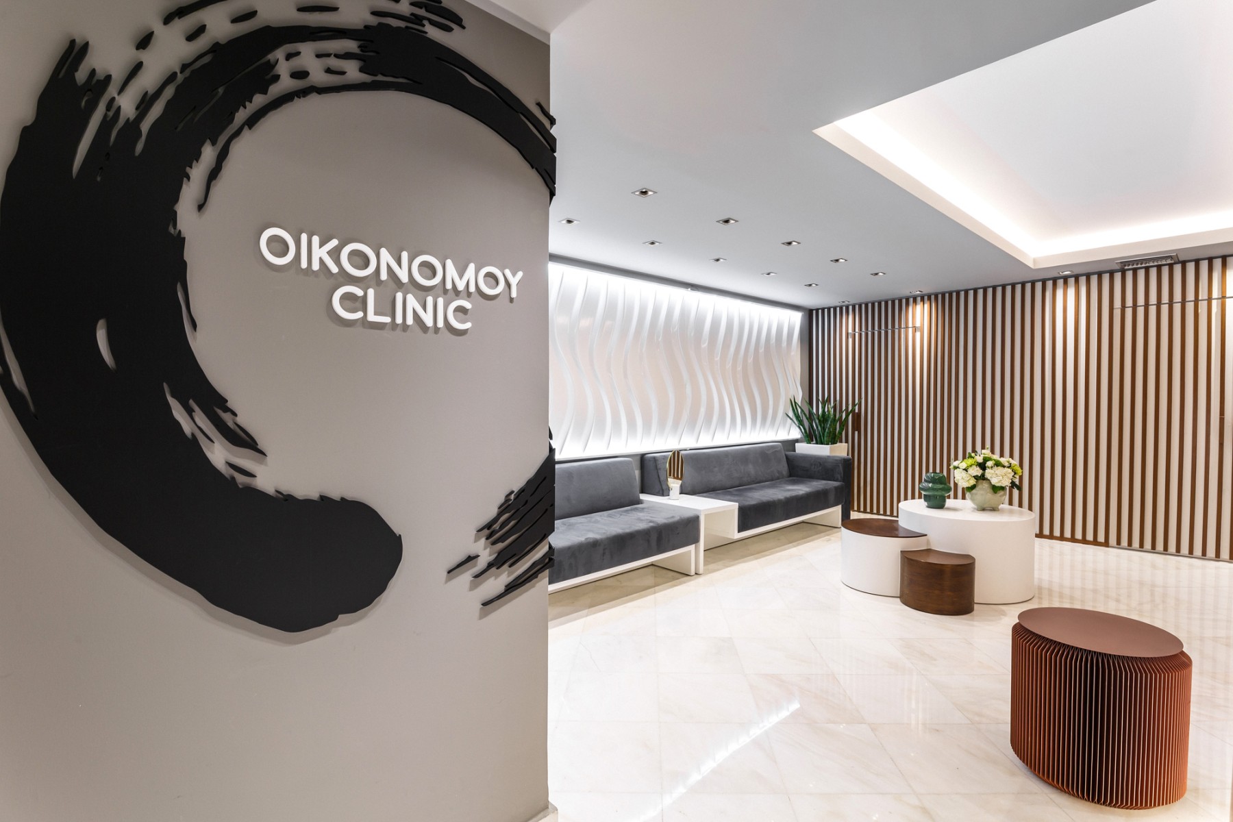 Φωτογράφιση Ιατρείου και Ιατρών | Oikonomou Clinic Θεσσαλονίκη