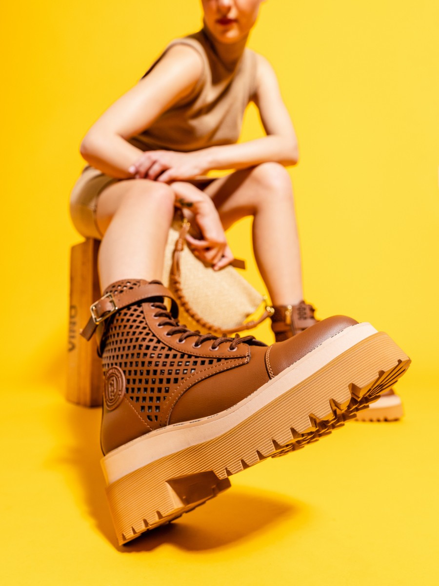 Φωτογράφιση παπουτσιών - Καλοκαιρινή καμπάνια | Karidas shoes